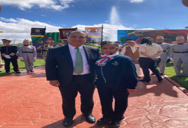 CECyTE SLP presente en el homenaje a los Niños...