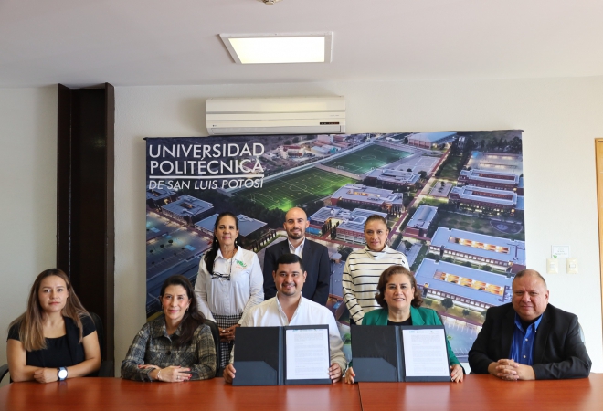 Firma de Convenio de Colaboración con Universidad...