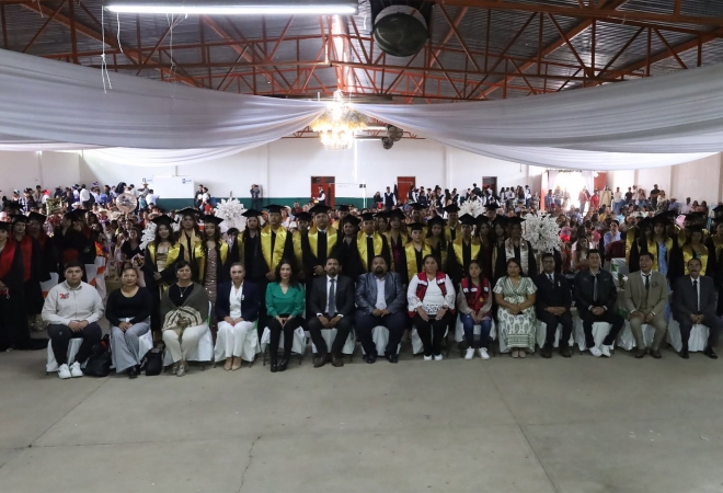 ¡CECYTE SLP celebra con orgullo la graduación...