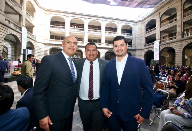 Celebrando 35 años de educación y transformación