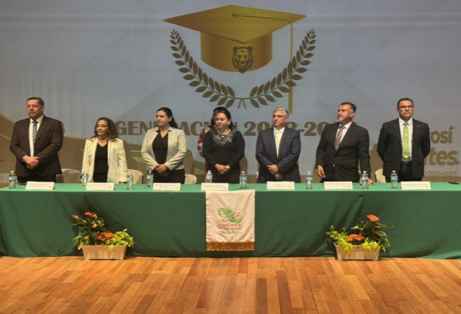 ¡CECyTE SLP celebra con orgullo a la Generación...