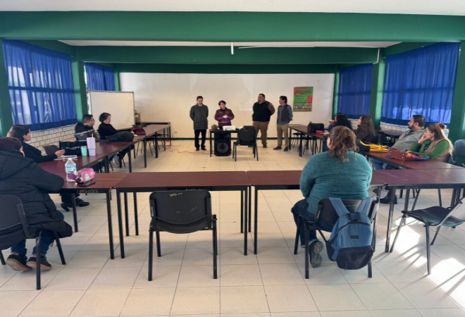 Fortaleciendo la enseñanza en el Plantel III...