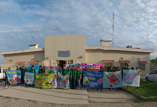 Marcha Fomentando La Buena Alimentación